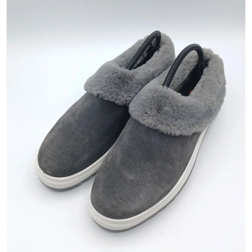 Blondo Suri Gray Suede Slip On Boots Booties Waterproof 9M B3321635 SUPER‎ SOFT!